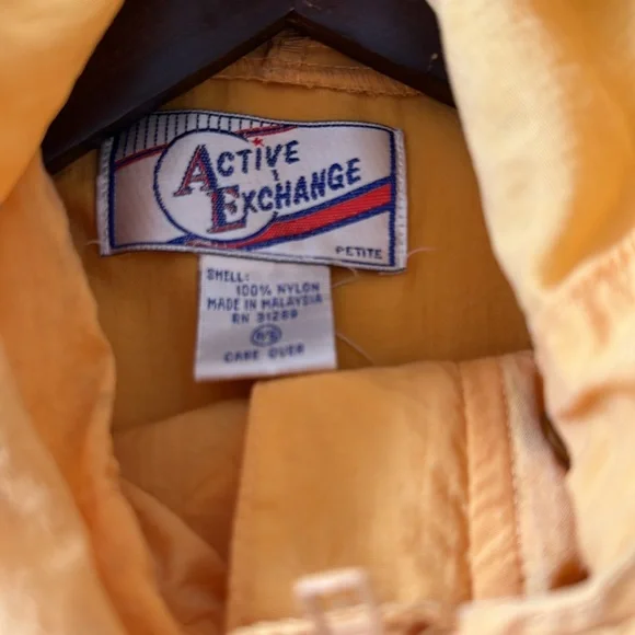 Vintage drawstring Spring jacket (size small) - Picture 5 of 5